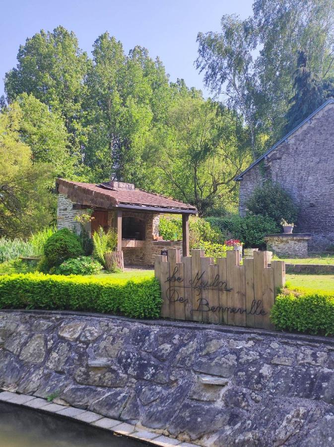 Le Moulin De Benneville Chambres D'Hotes, Petit Dejeuner Compris Cahagnes Eksteriør billede