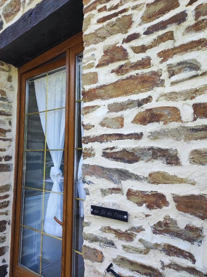 Le Moulin De Benneville Chambres D'Hotes, Petit Dejeuner Compris Cahagnes Eksteriør billede
