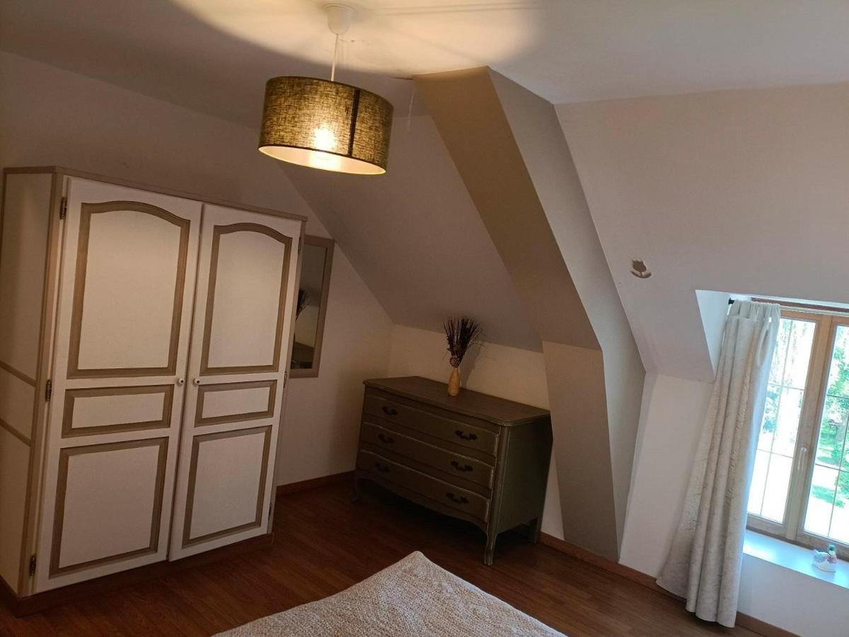Le Moulin De Benneville Chambres D'Hotes, Petit Dejeuner Compris Cahagnes Eksteriør billede