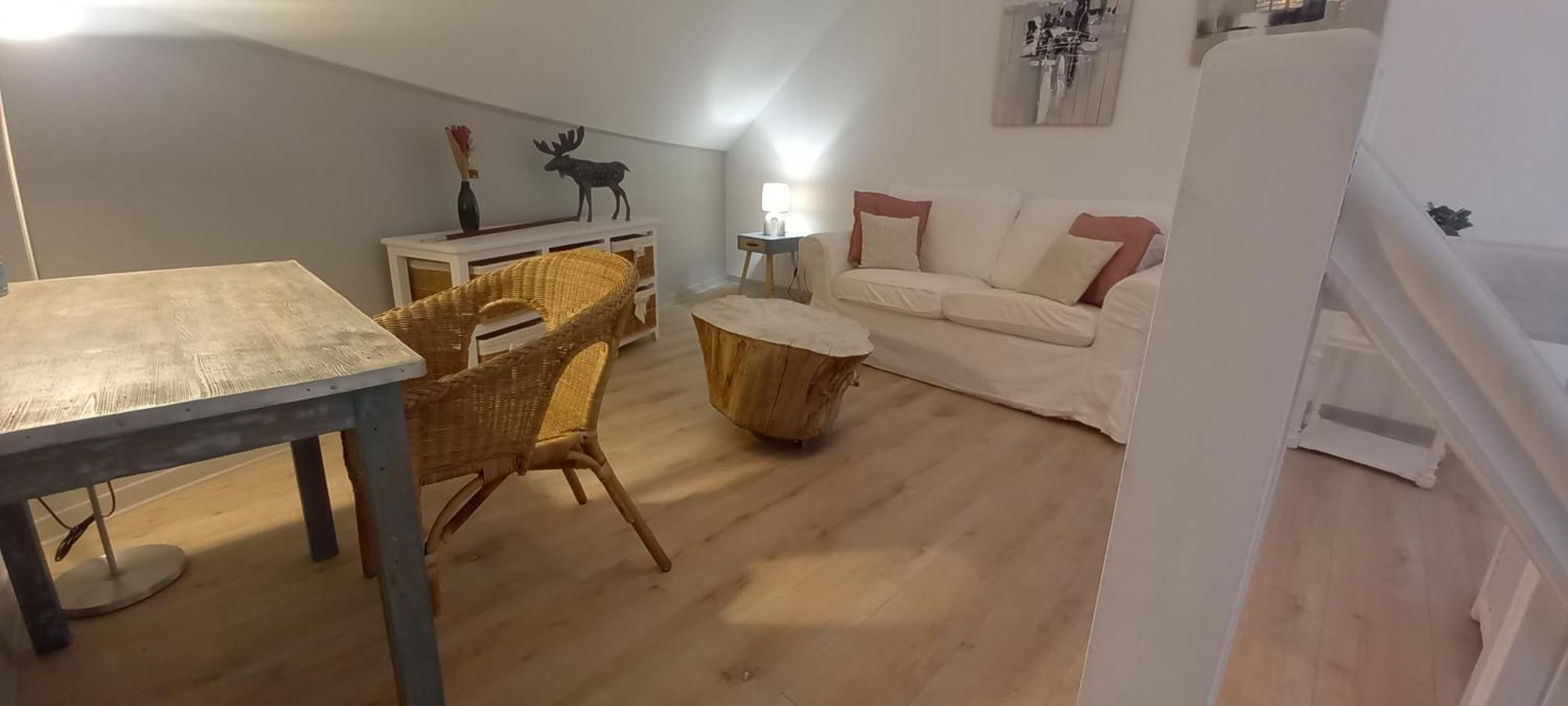 Le Moulin De Benneville Chambres D'Hotes, Petit Dejeuner Compris Cahagnes Eksteriør billede